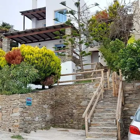 νησώ κατοικια με εκπληκτική θέα Holiday home Aprovaton